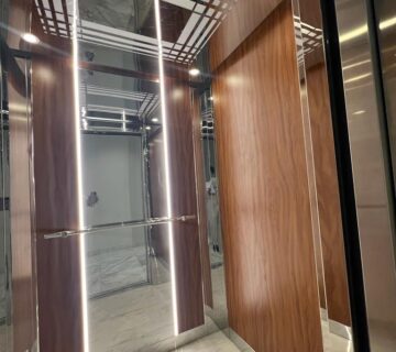 مصعد كهربائي