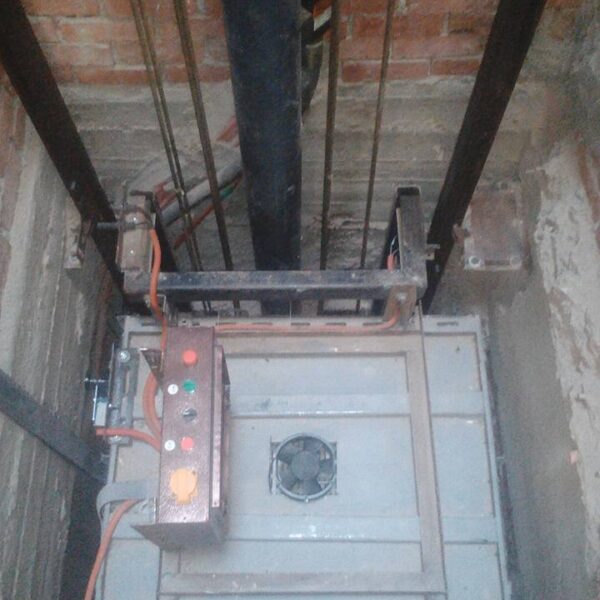 أحدث الابتكارات في المصاعد التي تقدمها الشركات المحترفة