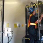 أهم 10 نصائح قبل التعاقد مع شركة تركيب مصاعد