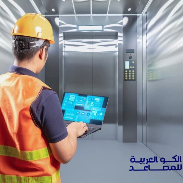 مزايا تركيب مصاعد بانوراما في الباحة: أناقة وكفاءة في التصميم